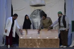 نمایش «خسوف» به کارگردانی: شقایق فتحی و ابولفضل حاج علیخانی