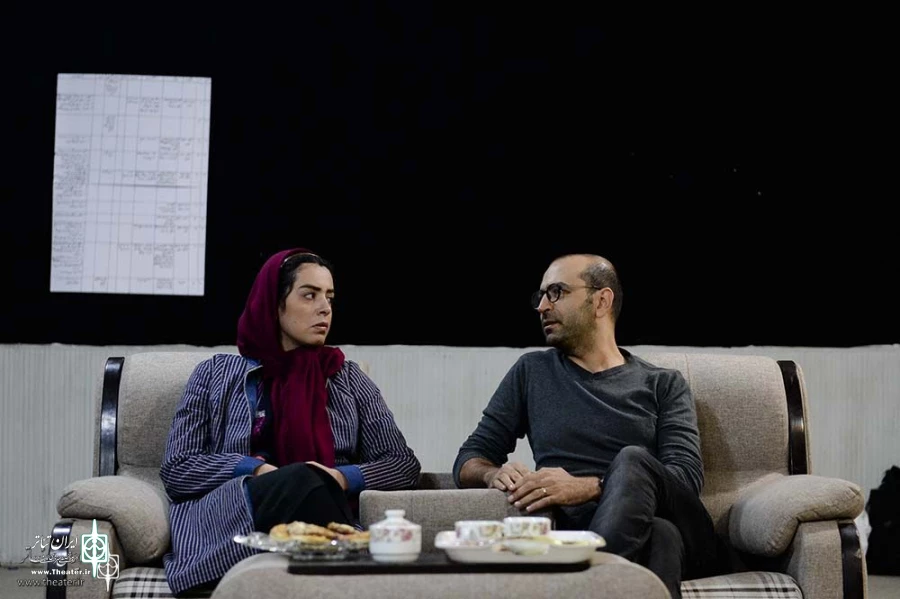 تمرین نمایش «ابوبکر محمدی, فاطمه محمدی» به نویسندگی و کارگردانی «جلال تجنگی»