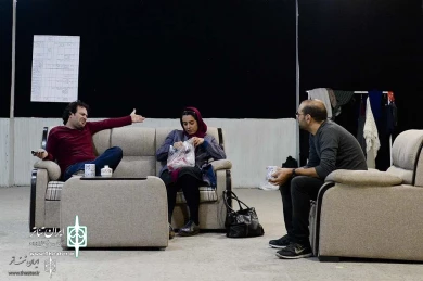 تمرین نمایش «ابوبکر محمدی, فاطمه محمدی» به نویسندگی و کارگردانی «جلال تجنگی»