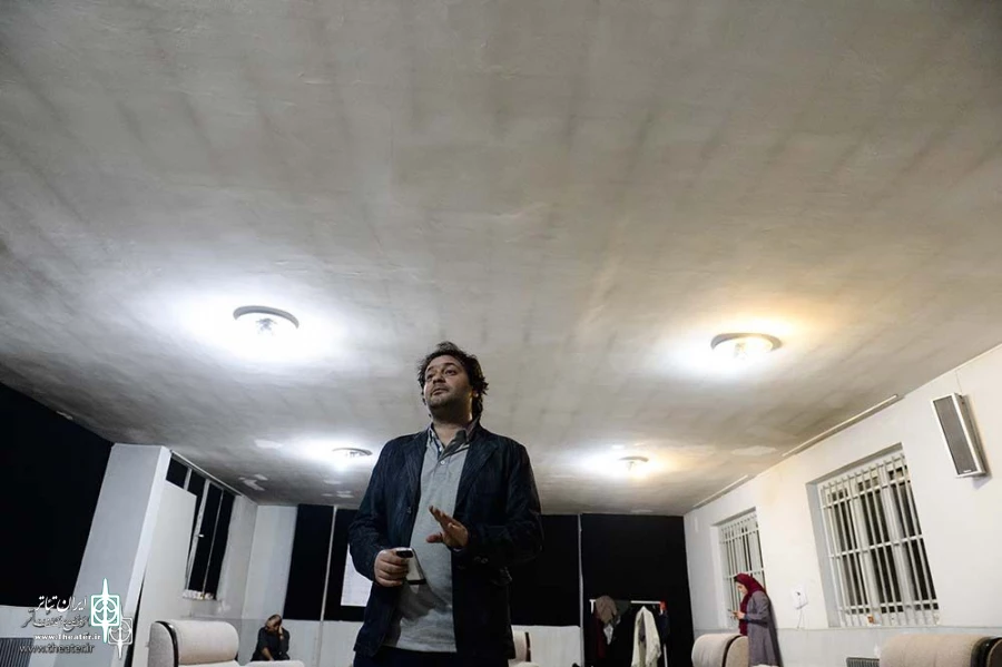 تمرین نمایش «ابوبکر محمدی, فاطمه محمدی» به نویسندگی و کارگردانی «جلال تجنگی»