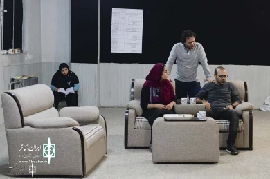 تمرین نمایش «ابوبکر محمدی, فاطمه محمدی» به نویسندگی و کارگردانی «جلال تجنگی»