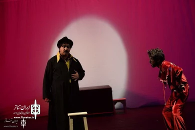نمایش «دیوان تئاترال» به نویسندگی: محمود استادمحمد و کارگردانی: روزبه حسینی