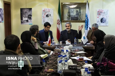 نشست "تشریح روند نوسازی تماشاخانه سنگلج" با حضور مهندس معمار سرپرست دفتر طرح های عمرانی وزرات فرهنگ و ارشاد اسلامی