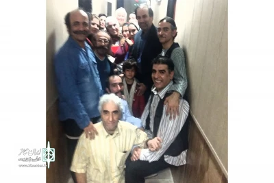 شب گذشته و با حضور مدیر کل هنرهای نمایشی

تئاتر 96 با «خواستگاری» در سنگلج شروع شد