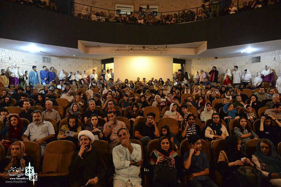 مراسم شب چراغ نمایش «بنگاه تئاترال»