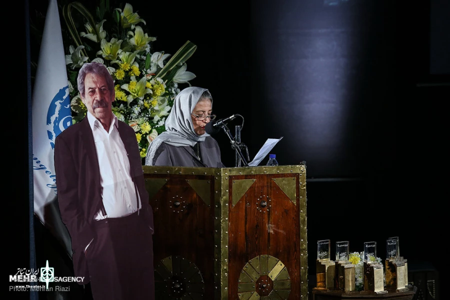 دومین مراسم اهدای نشان داود رشیدی در تماشاخانه سنگلج برگزار شد  2