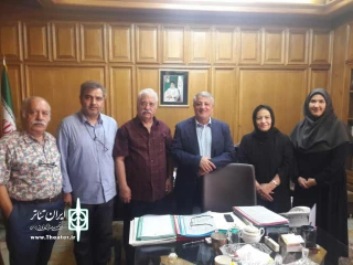 در دیدار رییس شورای شهر تهران با مدیر تماشاخانه سنگلج و چند تن از هنرمندان تئاتر مطرح شد:

طرح توسعه تماشاخانه سنگلج به شکل جدی از سوی شورای شهر تهران پیگیری می شود.
