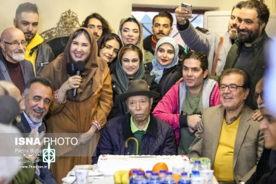 گزارش ایسنا درخصوص تماشاخانه سنگلج؛

بلاتکلیفی ساختمانی که خاطرات خوش علی نصیریان را در خود دارد